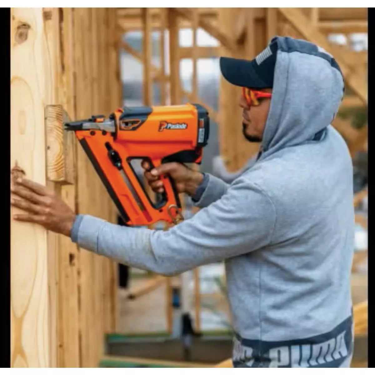 Paslode XPro 7V 3-1/4 In. 30 Degree Cordless Framing Nailer Kit with Battery & Charger - photo 3