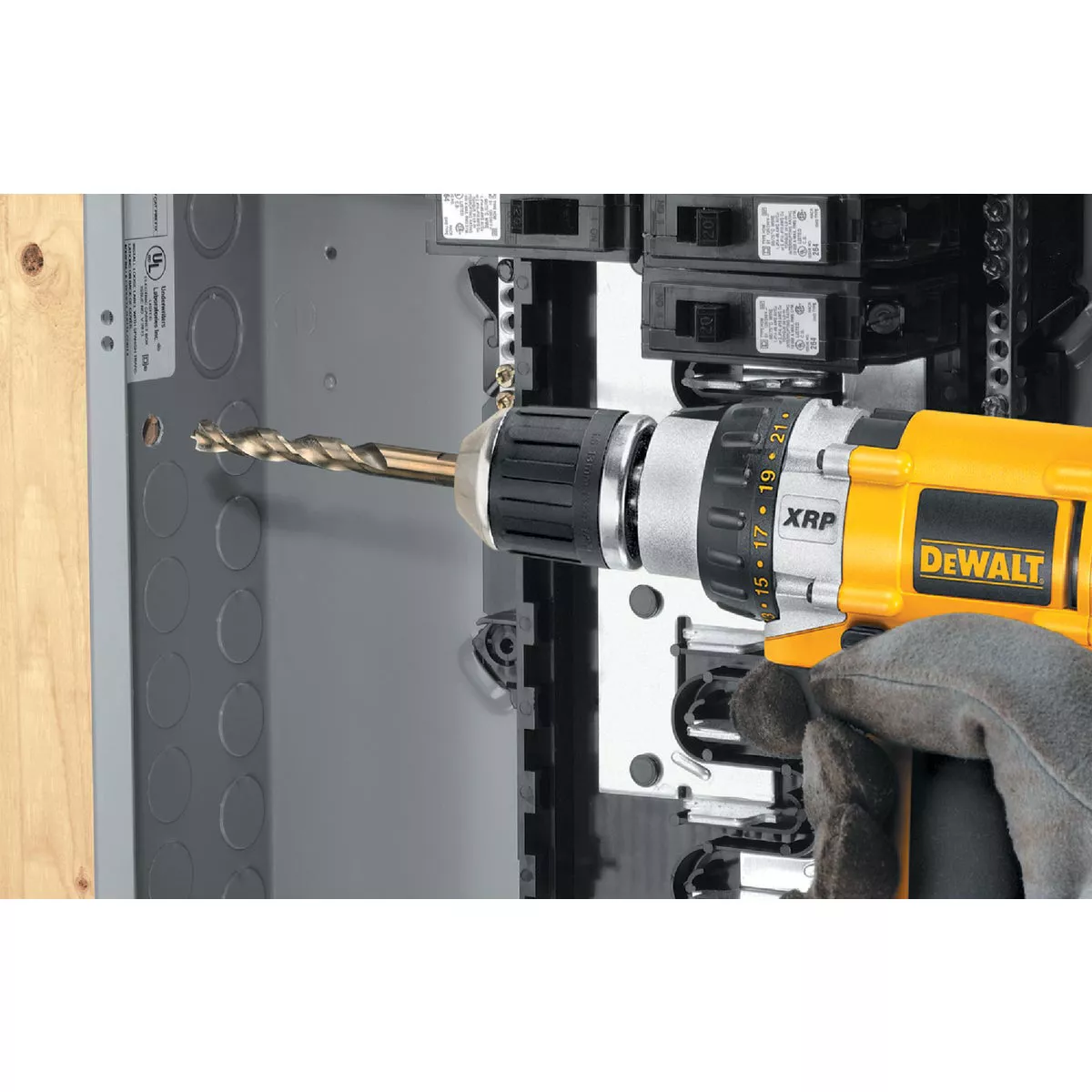 DEWALT 3/8 In. Gold Ferrous Oxide Pilot Point Drill Bit - photo 2