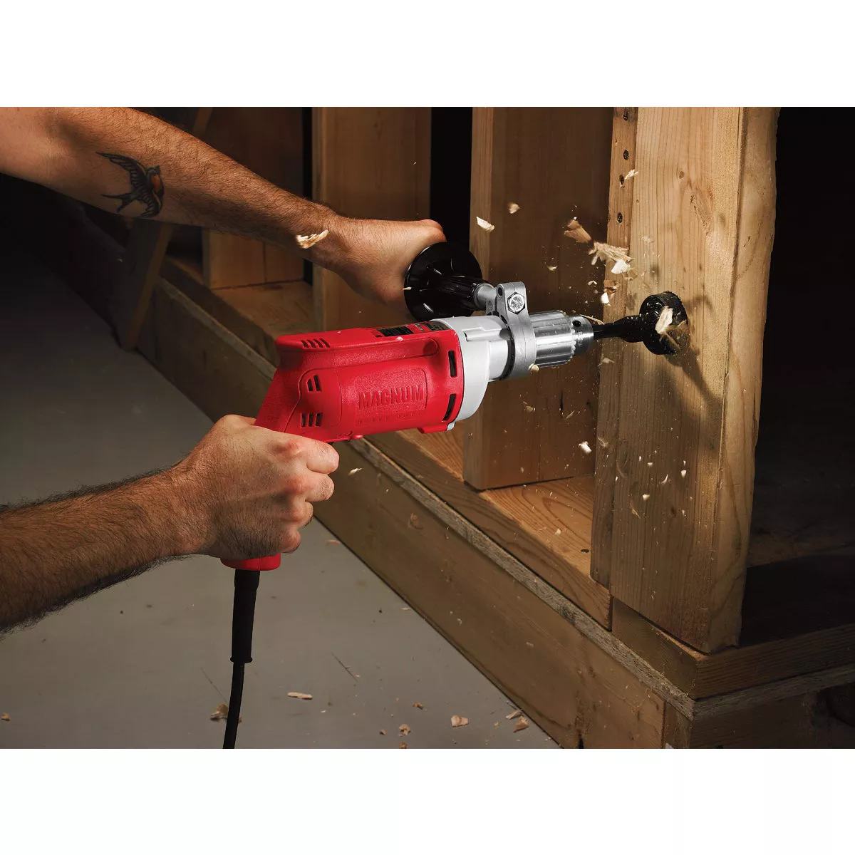 Milwaukee Magnum 1/2 In. 8-Amp Keyed Electric Drill with Textured Grip - photo 2