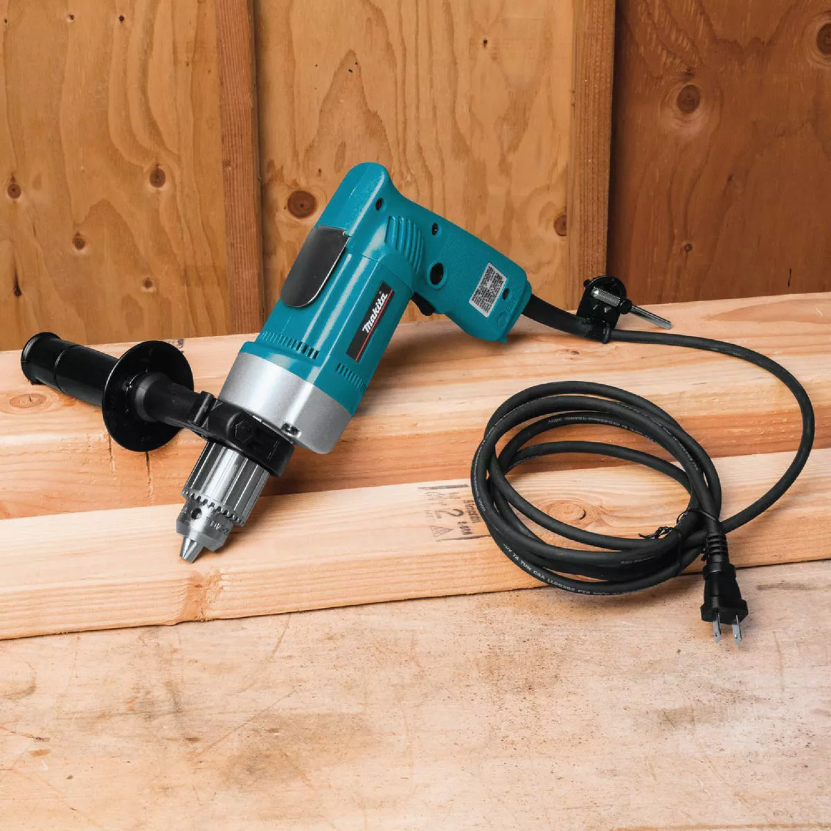 Makita 1/2 In. 6.5-Amp Keyed Electric Drill with Pistol Grip - photo 3