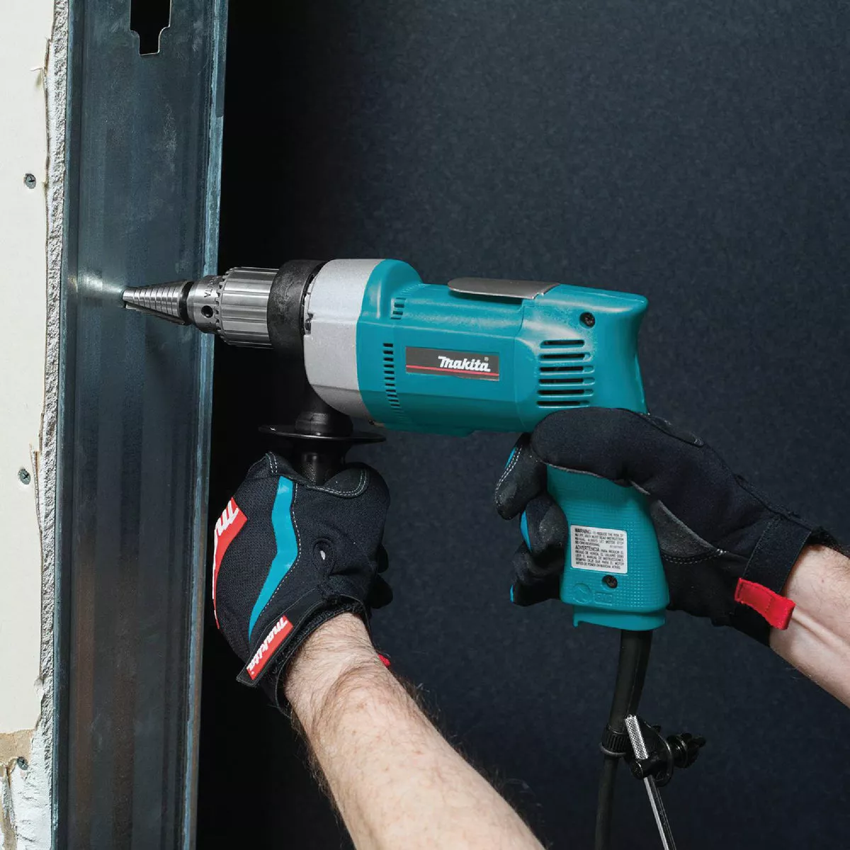 Makita 1/2 In. 6.5-Amp Keyed Electric Drill with Pistol Grip - photo 4
