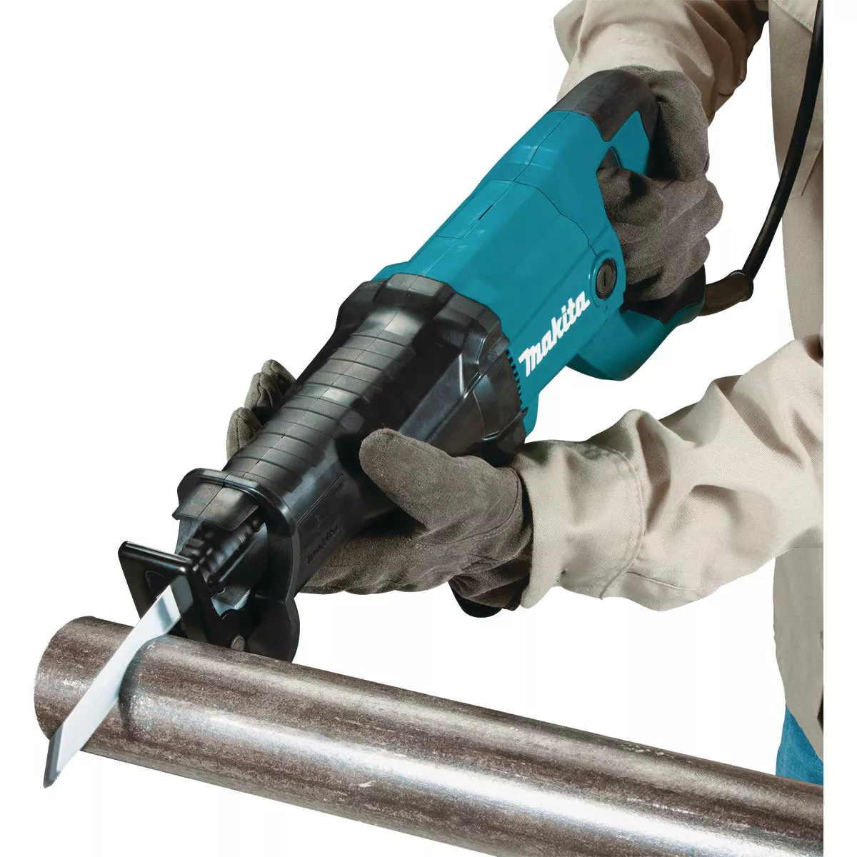 Makita 12-Amp Reciprocating Saw - photo 3