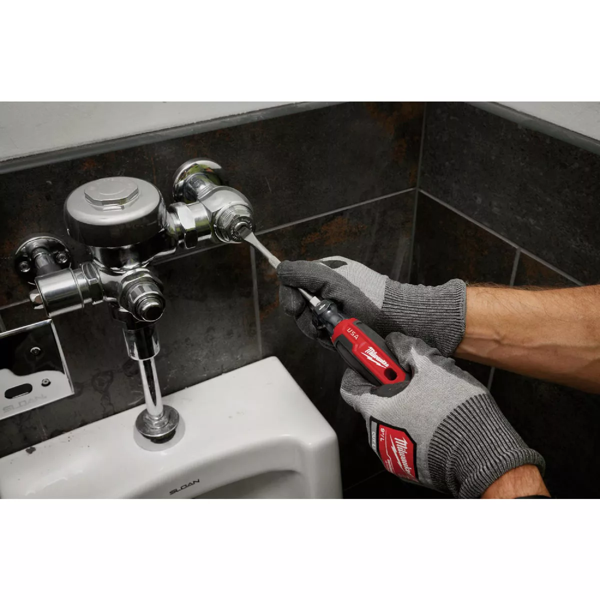 Milwaukee 1/4 In. x 4 In. Slotted Screwdriver with Cushion Grip - photo 8