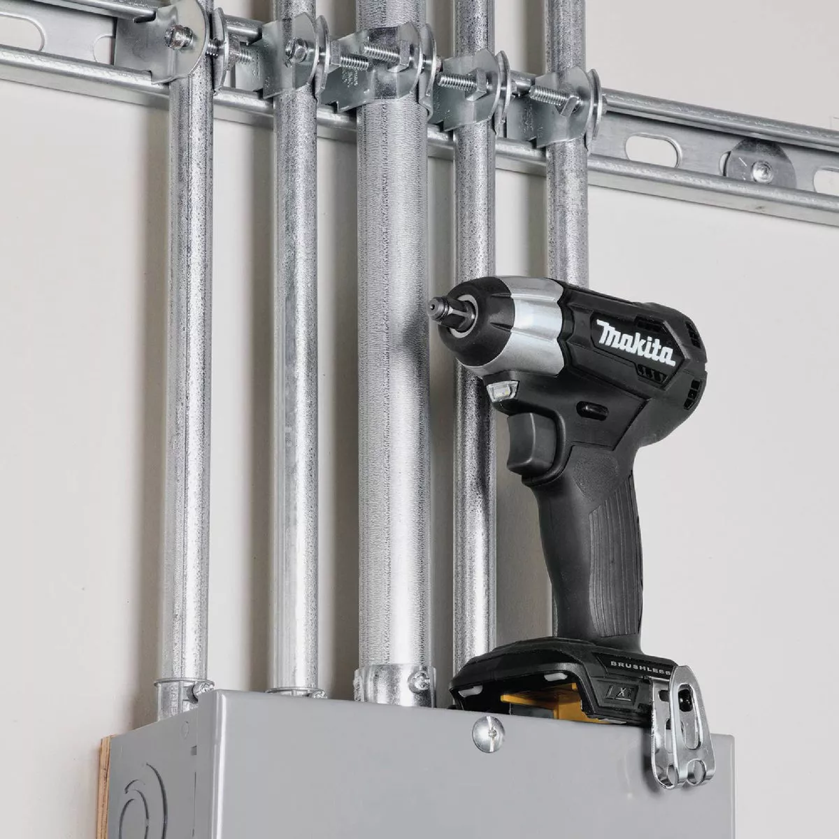 Makita 18 Volt LXT Lithium-Ion Brushless 3/8 In. Square Drive Sub-Compact Cordless Impact Wrench (Tool Only) - photo 4