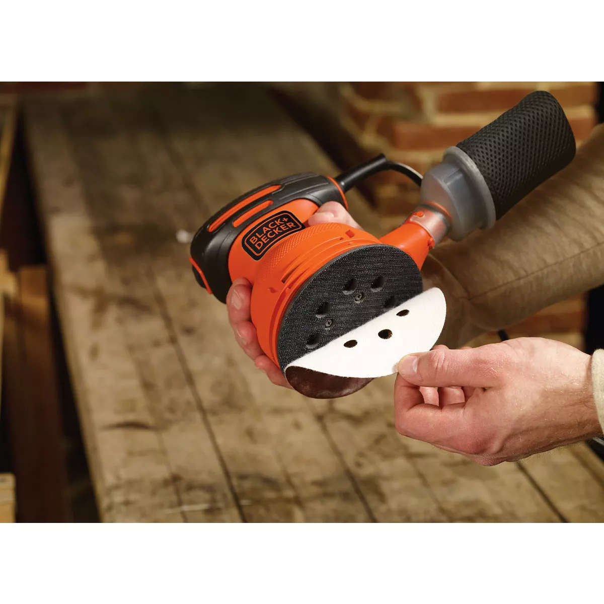 Black & Decker 5 In. 2.0A Random Orbit Sander - photo 4