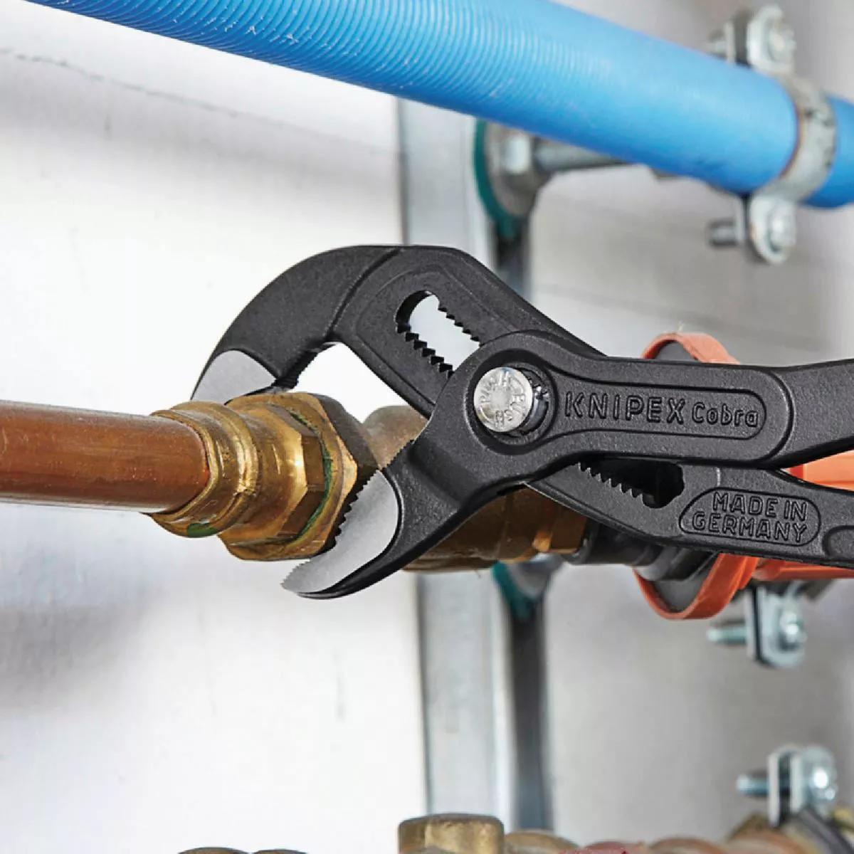 Knipex Cobra 10 In. Water Pump Groove Joint Pliers - photo 2