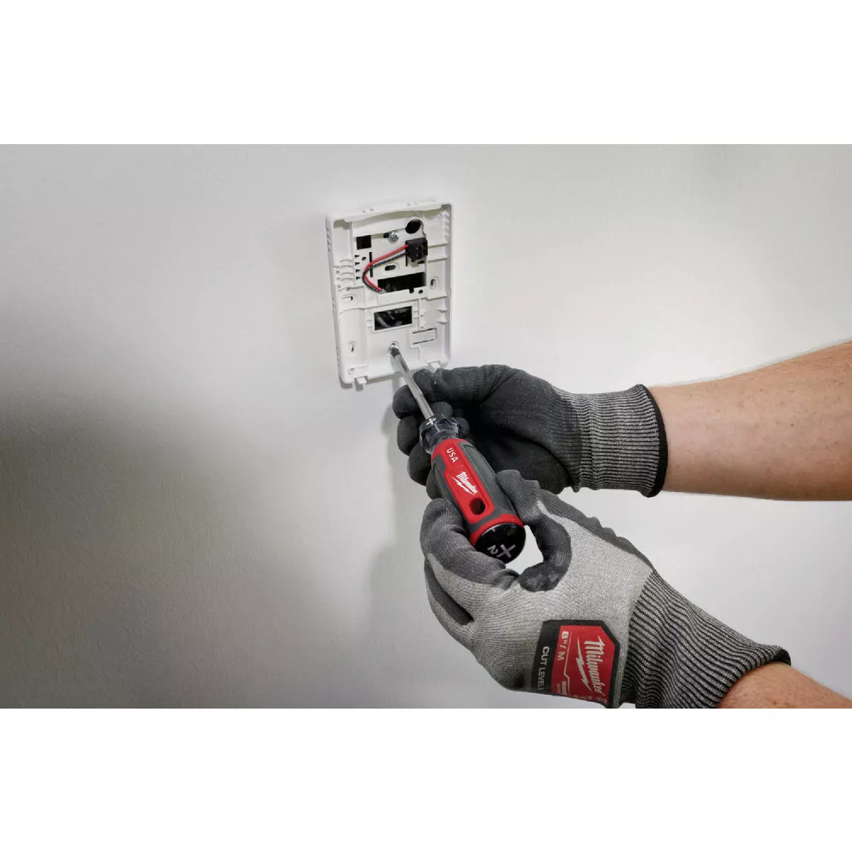 Milwaukee Cushion Grip Screwdriver Set (6-Piece) - photo 6