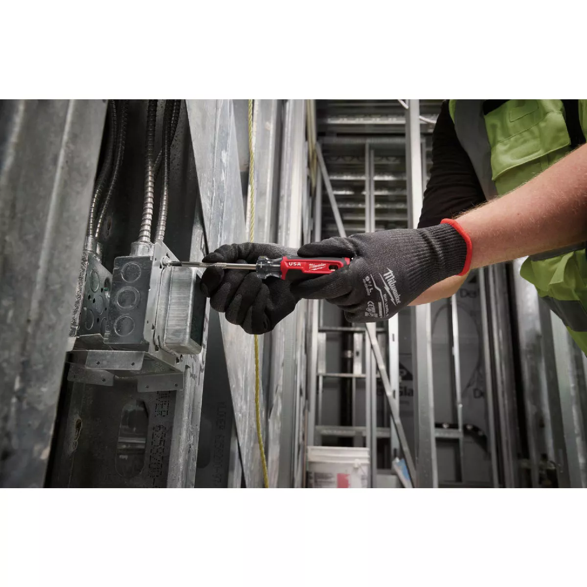 Milwaukee #1 x 3 In. Phillips Screwdriver with Cushion Grip - photo 5