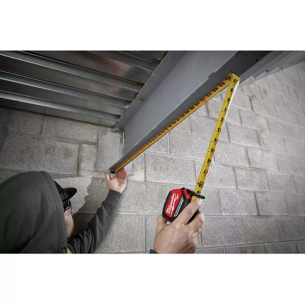 Milwaukee 16 Ft. Magnetic Tape Measure - photo 6