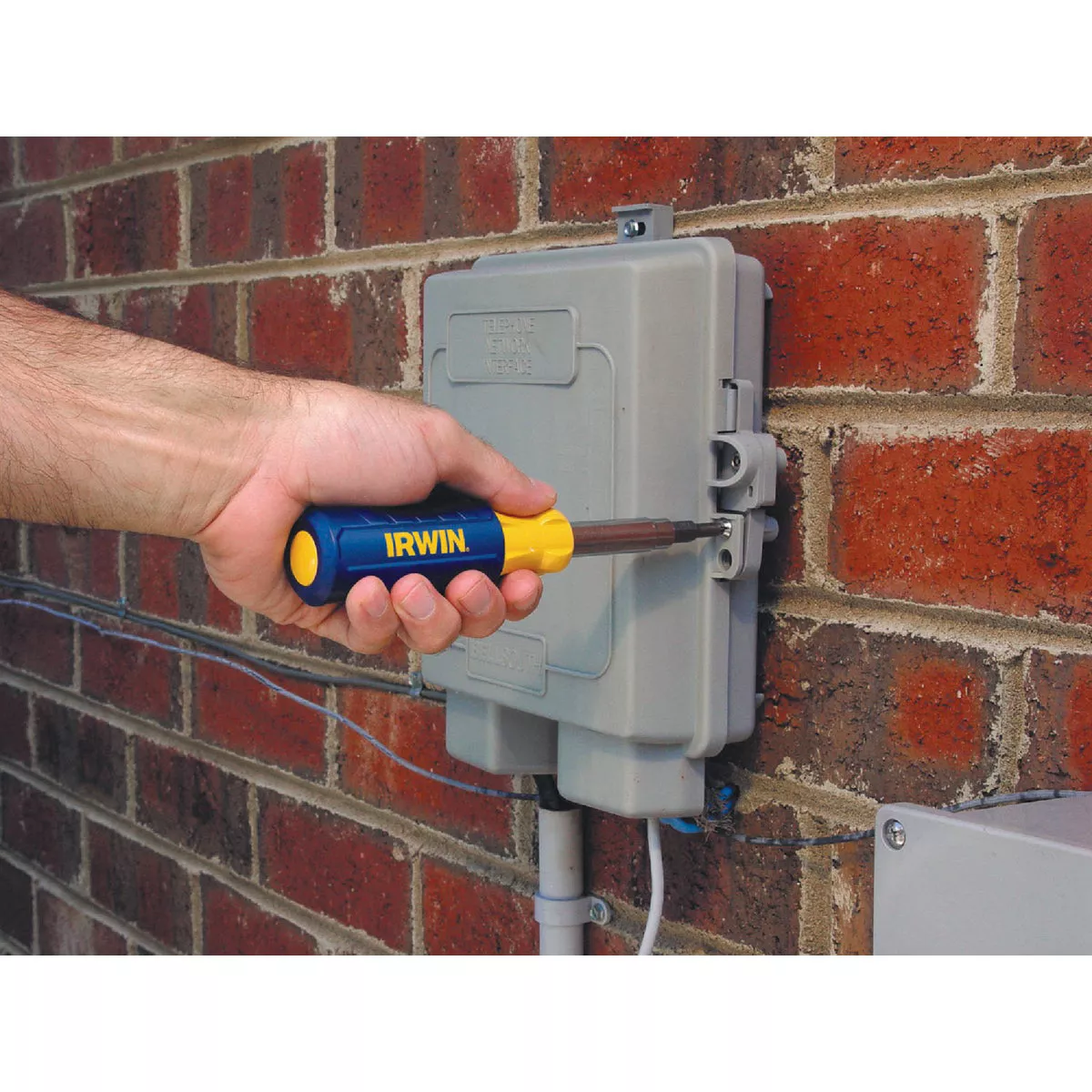 Irwin 9-in-1 Multi-Bit Screwdriver - photo 3