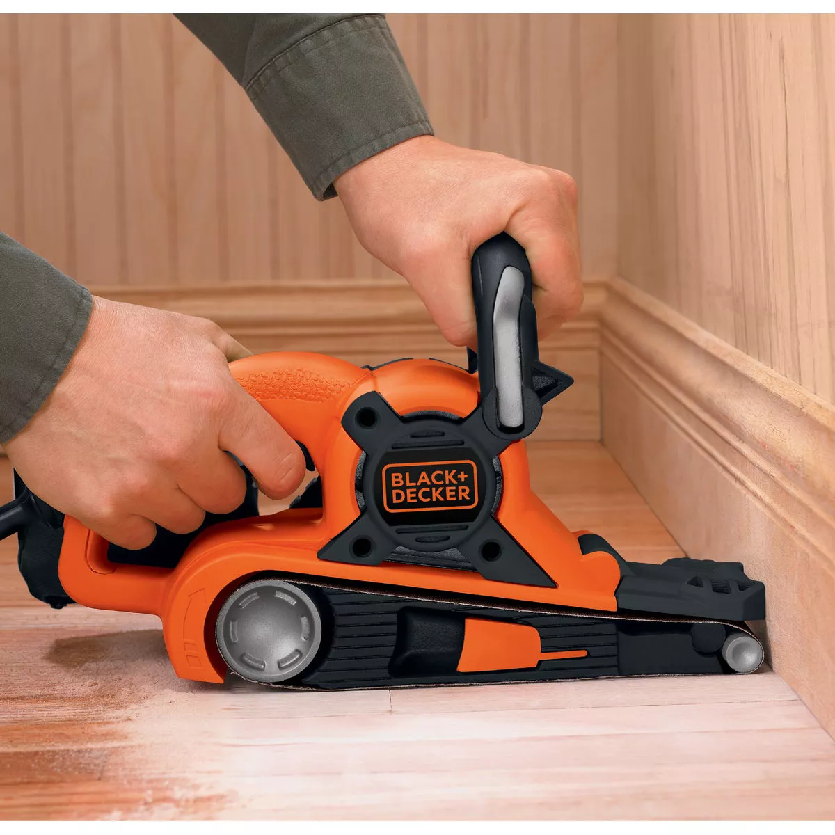 Black & Decker 3 In. x 21 In. Dragster Belt Sander - photo 2