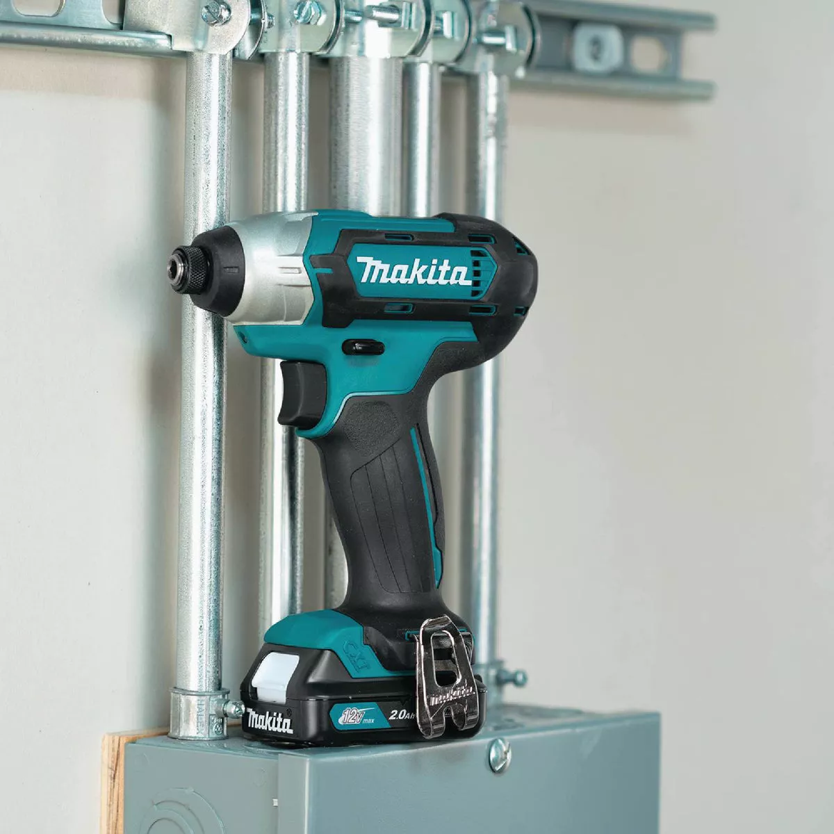 Makita 2-Tool 12V Max CXT Lithium-Ion Compact Drill/Driver & Impact Driver Cordless Tool Combo Kit - photo 2