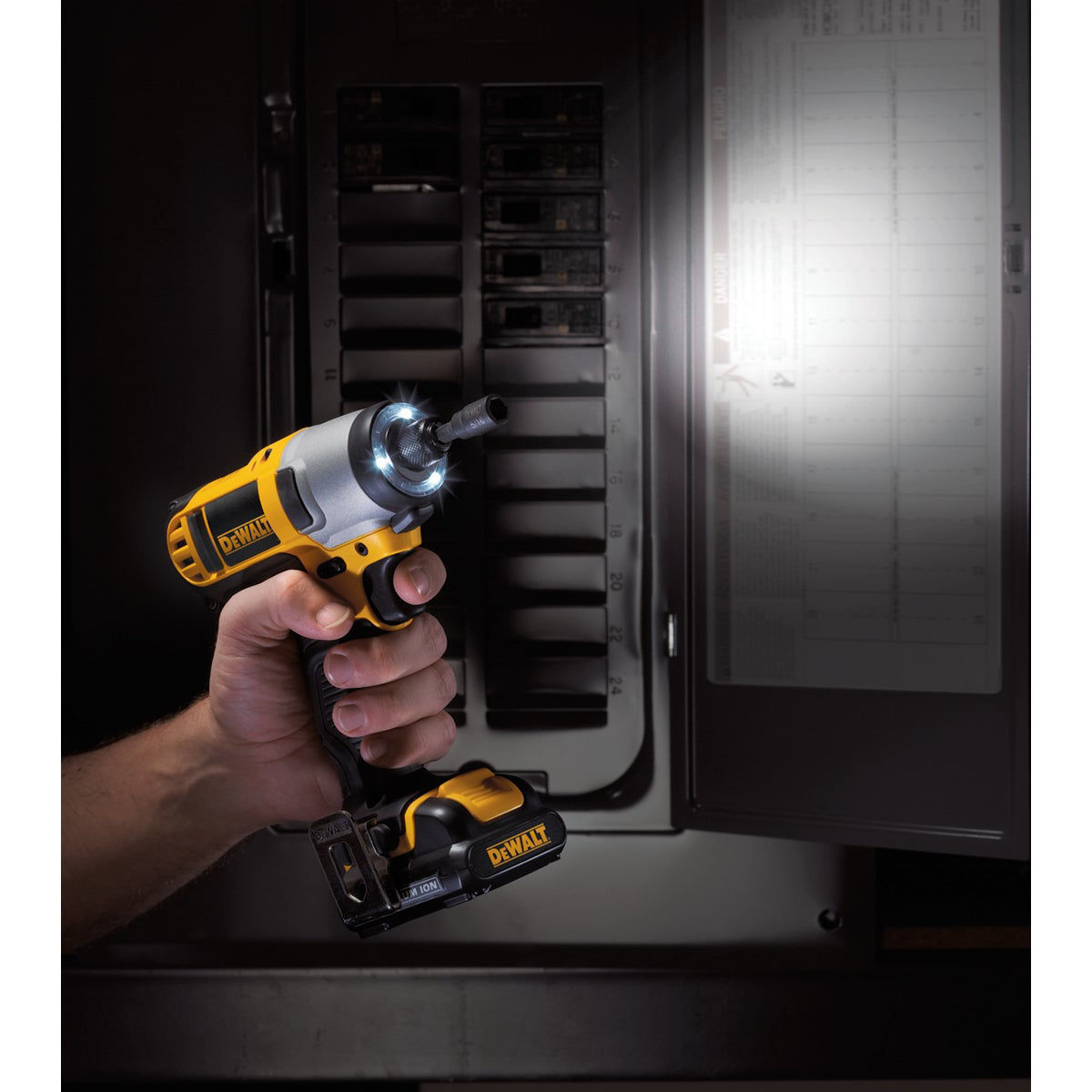 Dewalt xtreme deals 12 volt