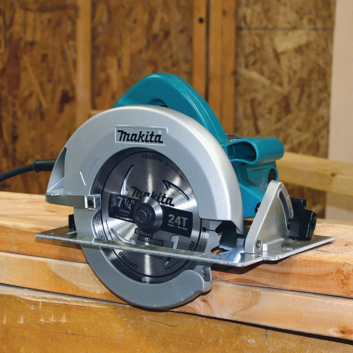 Makita 7-1/4 In. 15-Amp Contractor Circular Saw - photo 5