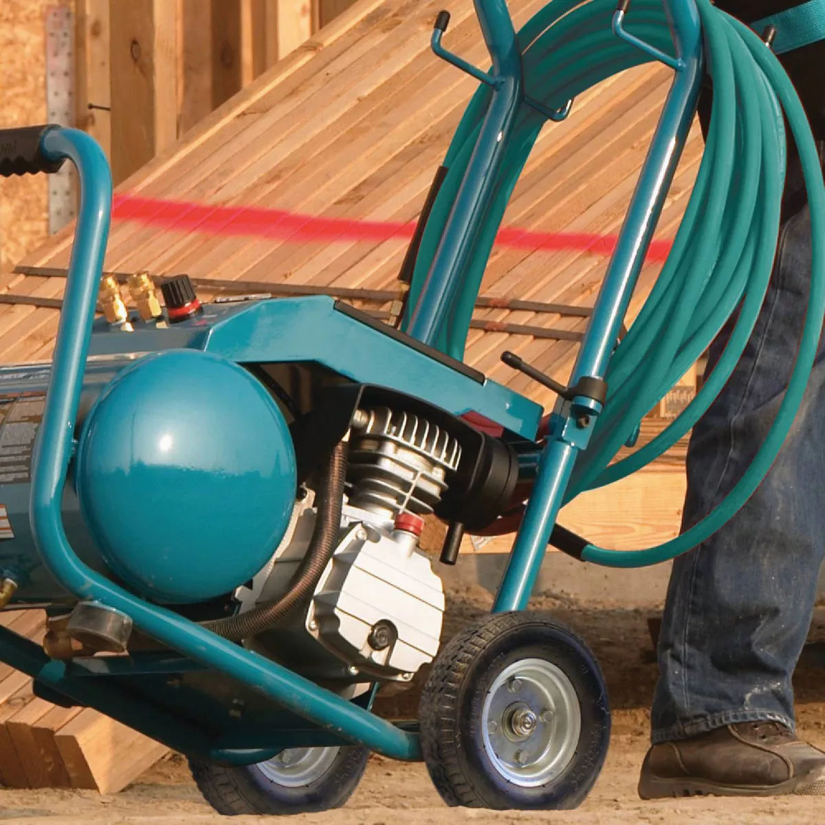 Makita Big Bore 5.2 Gal. Portable 140 psi Air Compressor - photo 5
