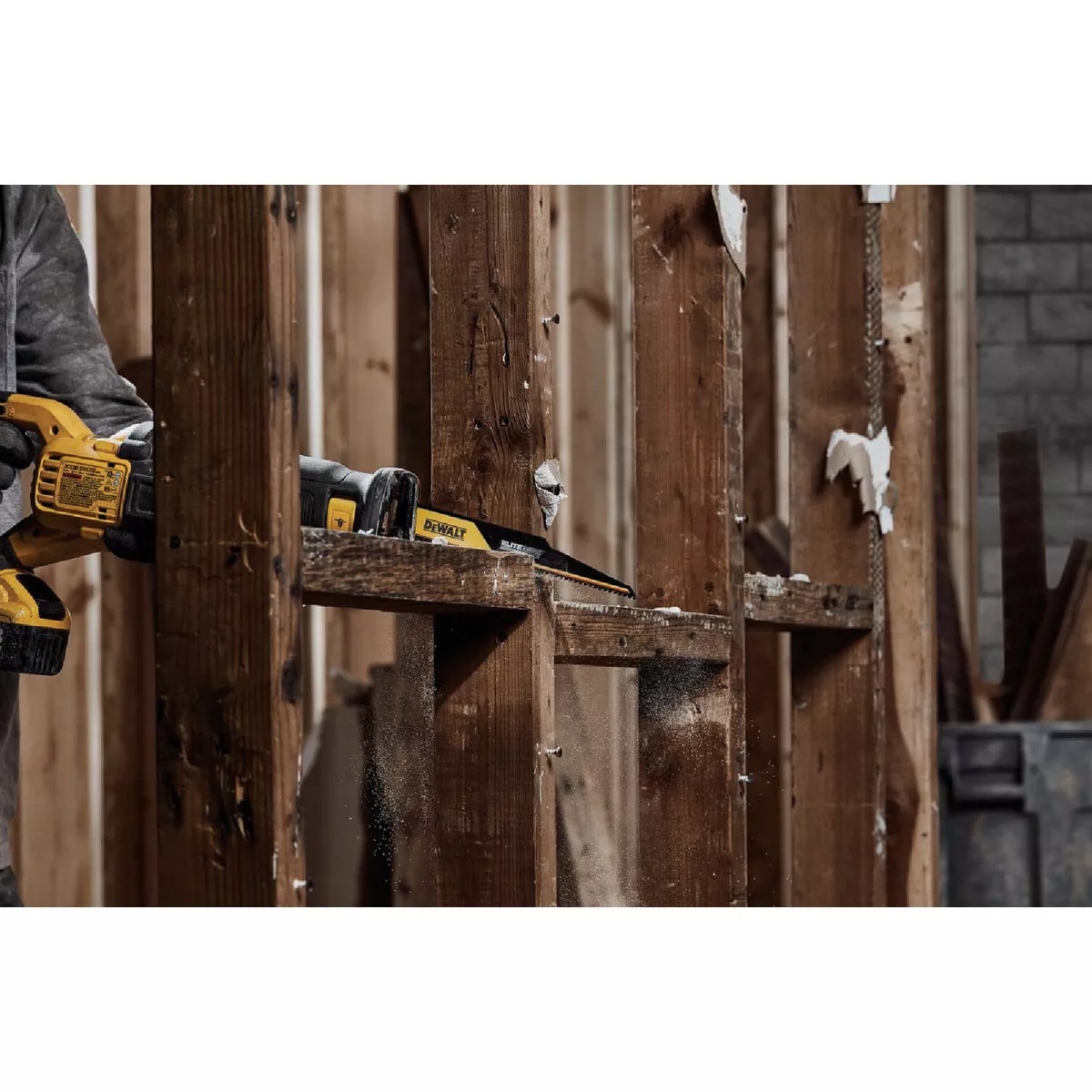 DEWALT Elite Series 12 In. 6 TPI Wood w/Nails Demolition Reciprocating Saw Blade (3-Pack) - photo 2