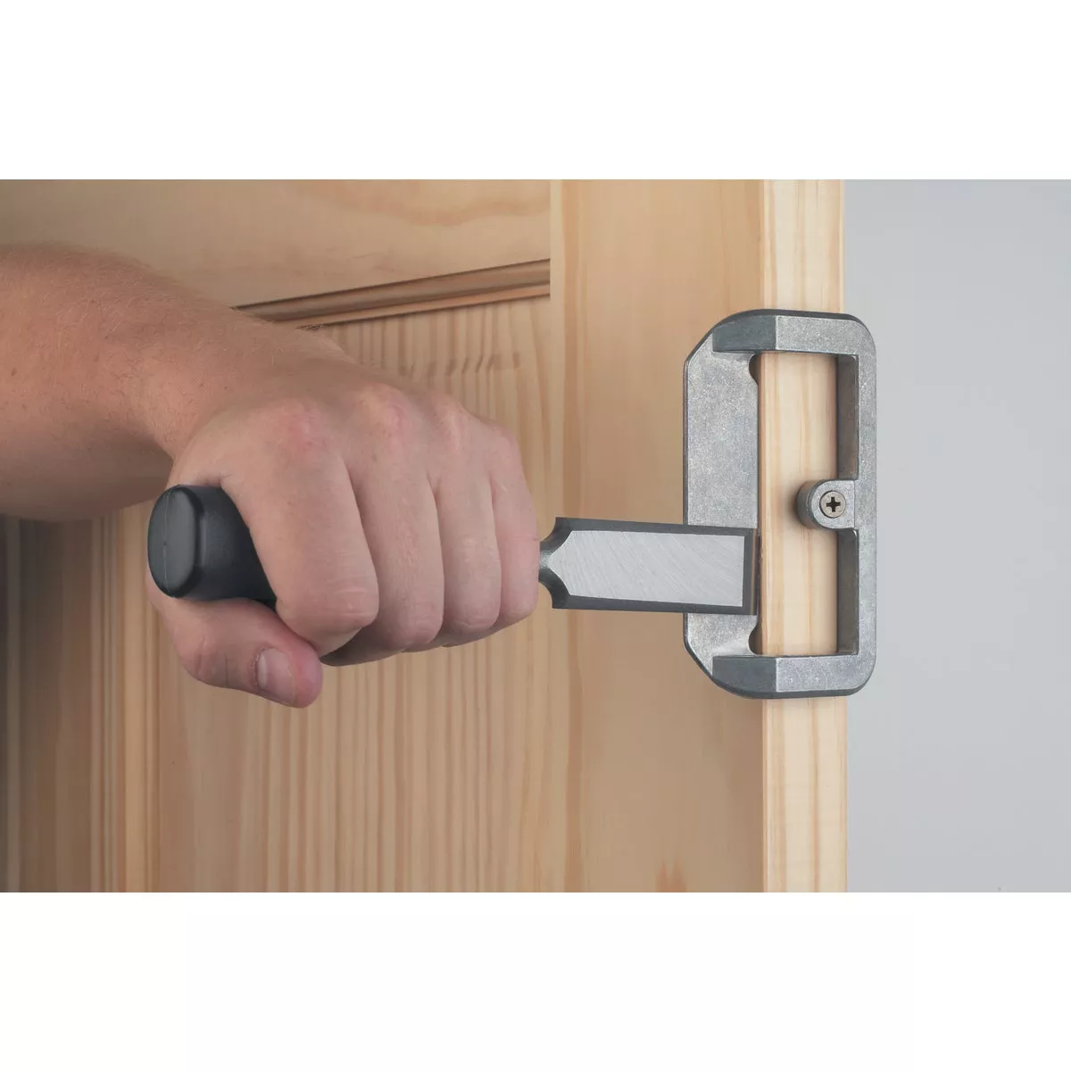 Irwin Bi-Metal Door Lock Installation Kit for Wood and Metal Doors - photo 4