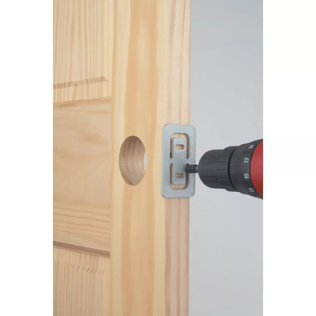 Irwin Bi-Metal Door Lock Installation Kit for Wood and Metal Doors - photo 5