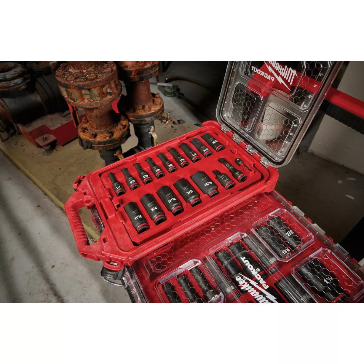 Milwaukee SHOCKWAVE Standard 3/8 In. Drive 6-Point Deep Impact Driver Set with PACKOUT Organizer (17-Piece) - photo 2