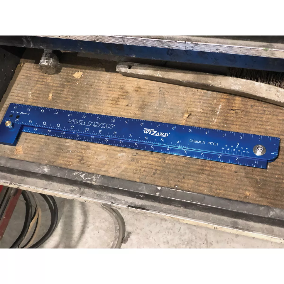 Swanson Framing Wizard Aluminum Folding Square - photo 3