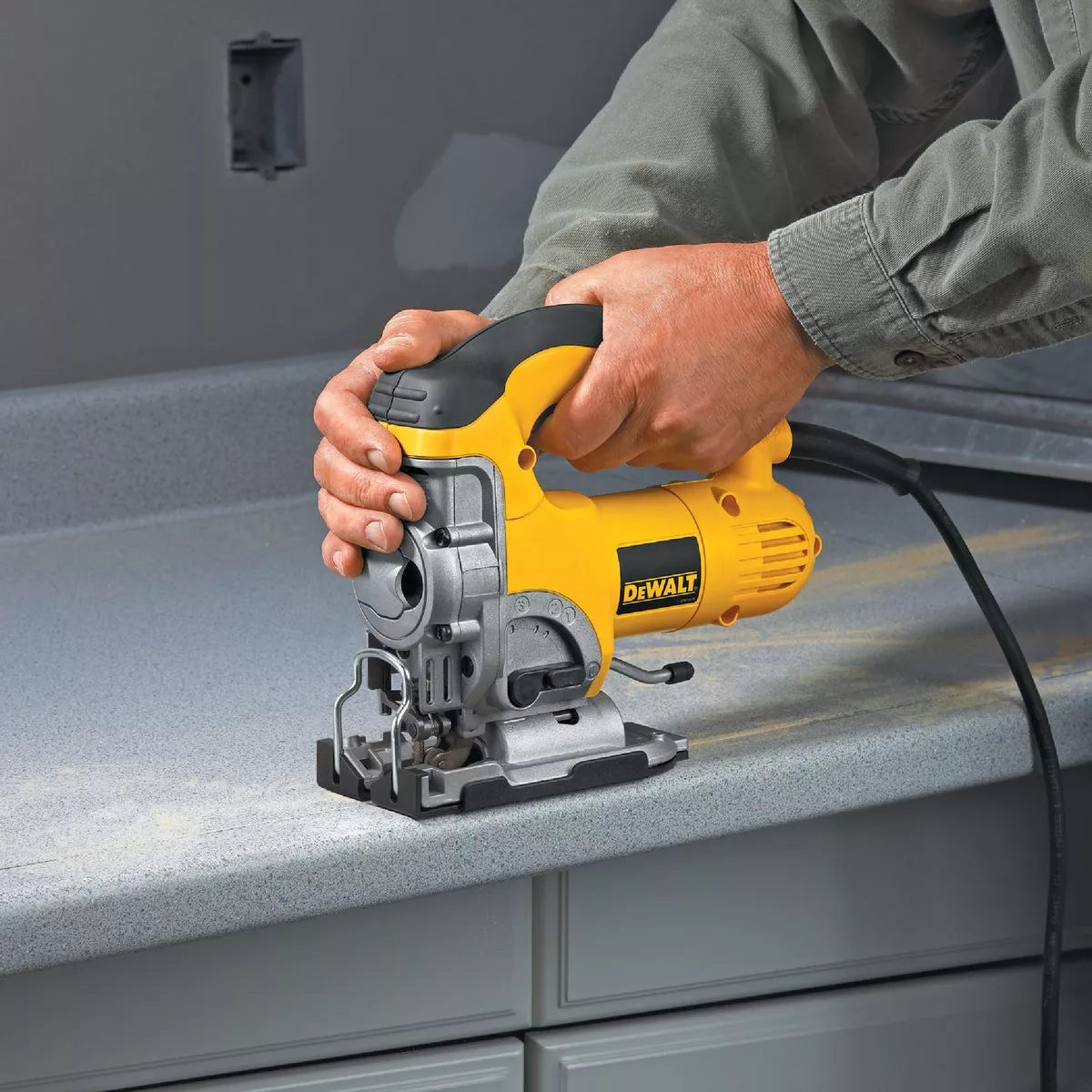 DEWALT 6.5A 4-Position 500-3100 SPM Jig Saw Kit - photo 7