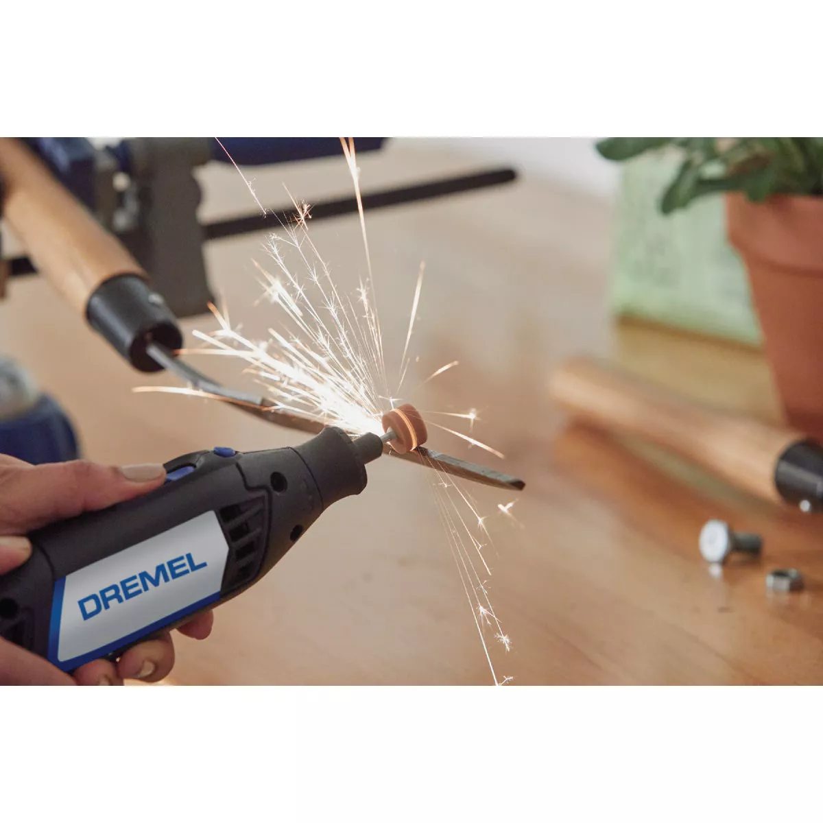 Dremel 5/8 In. 3/8 In. Aluminum Oxide Grinding Stone - photo 4