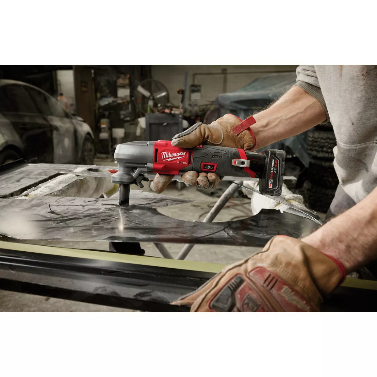 Milwaukee M12 Fuel Lithium-Ion 16 Gauge Variable Speed Nibbler (Tool Only) - photo 5