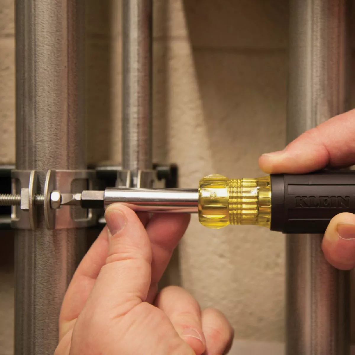 Klein 9-in-1 Multi-Bit Screwdriver and Nutdriver - photo 3