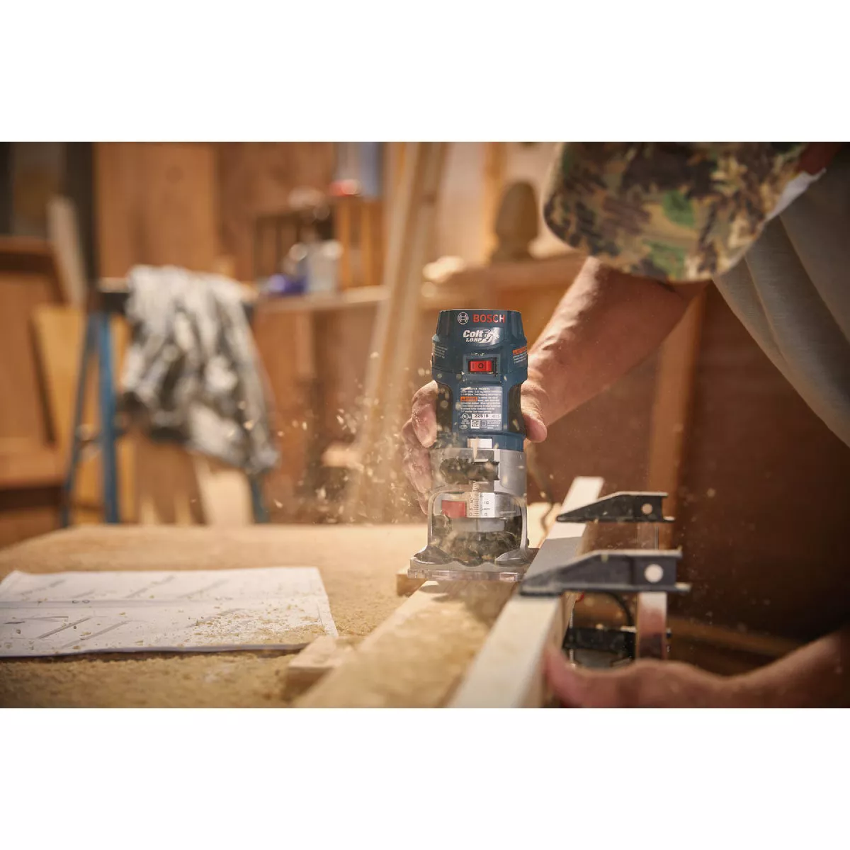 Bosch 5.6-Amp 1.0 HP Variable-Speed Fixed Base Palm Router - photo 4