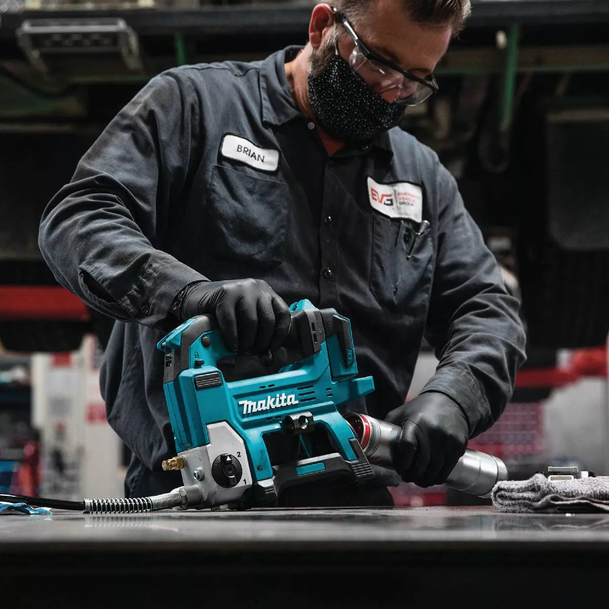 Makita 18V LXT Lithium-Ion Cordless Grease Gun (Tool Only) - photo 7