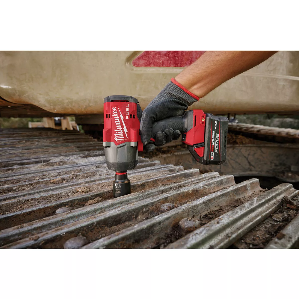 Milwaukee M18 FUEL Brushless 1/2 In. High Torque Cordless Impact Wrench with Friction Ring (Tool Only) - photo 7