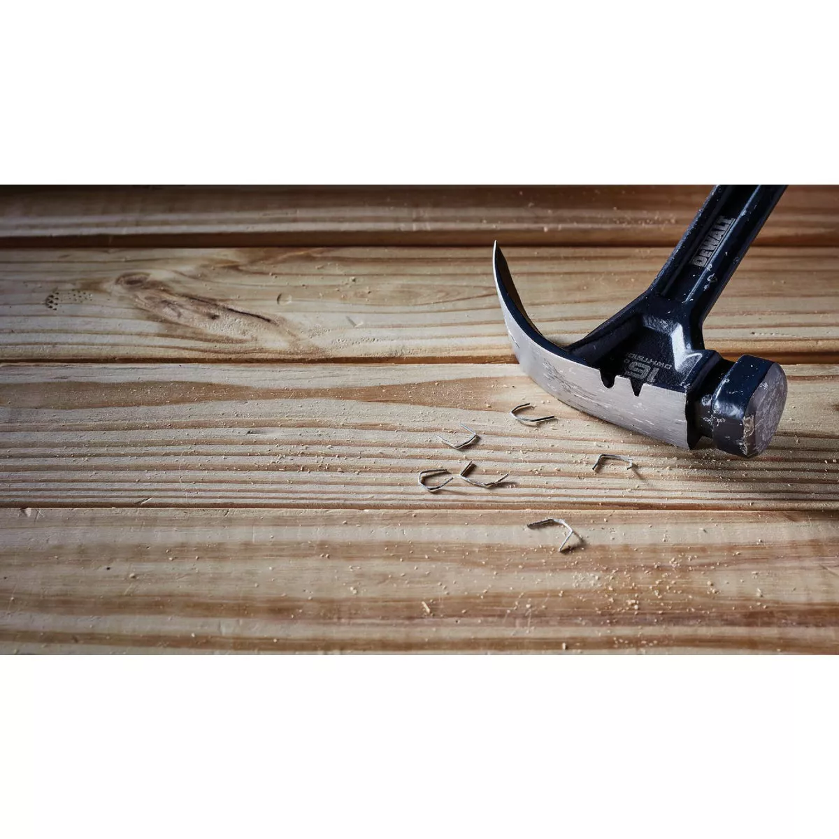 DEWALT 16 Oz. Smooth-Face Curved Claw Hammer with Steel Handle - photo 3
