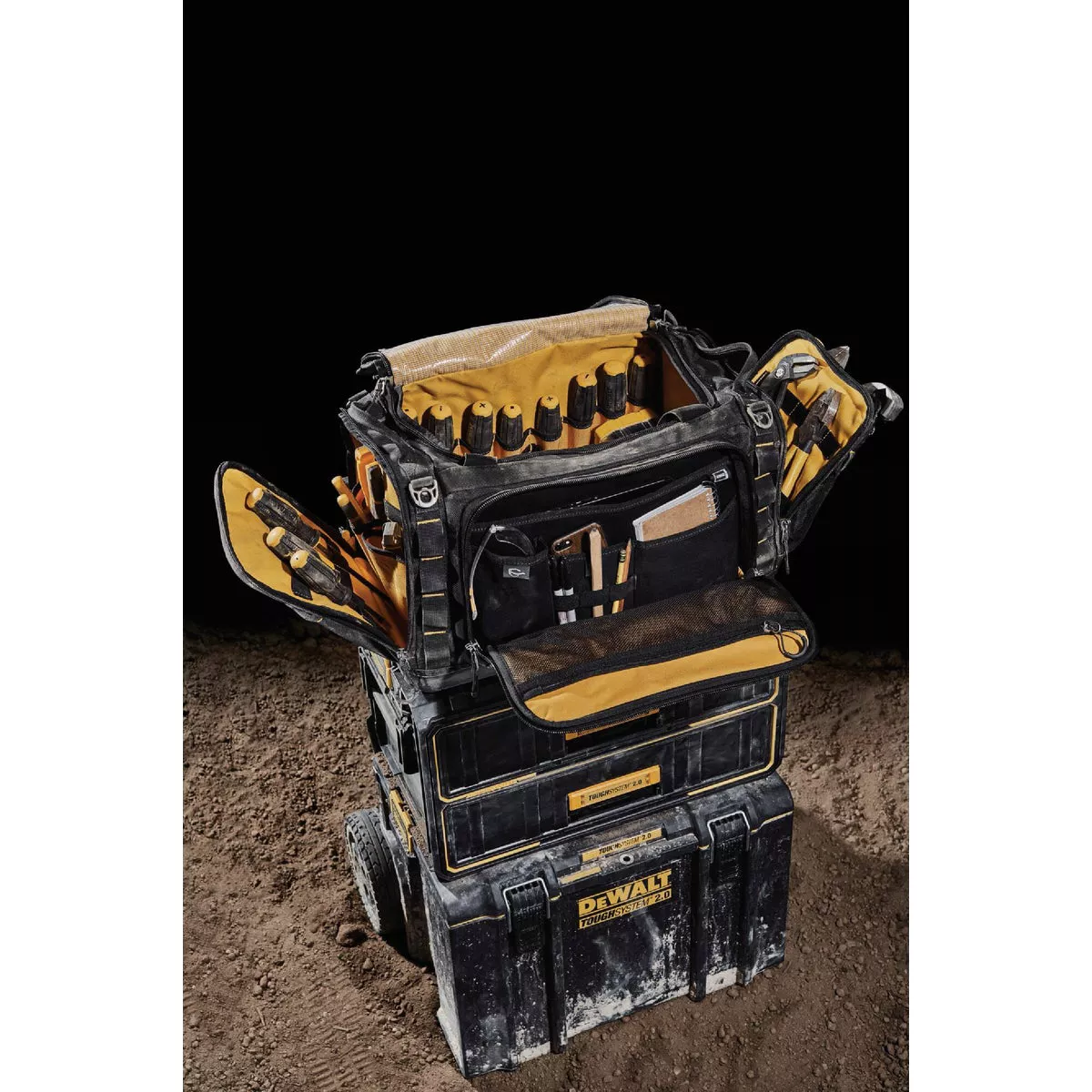 DEWALT ToughSystem 2.0 50-Pocket 15 In. Jobsite Tool Bag - photo 5