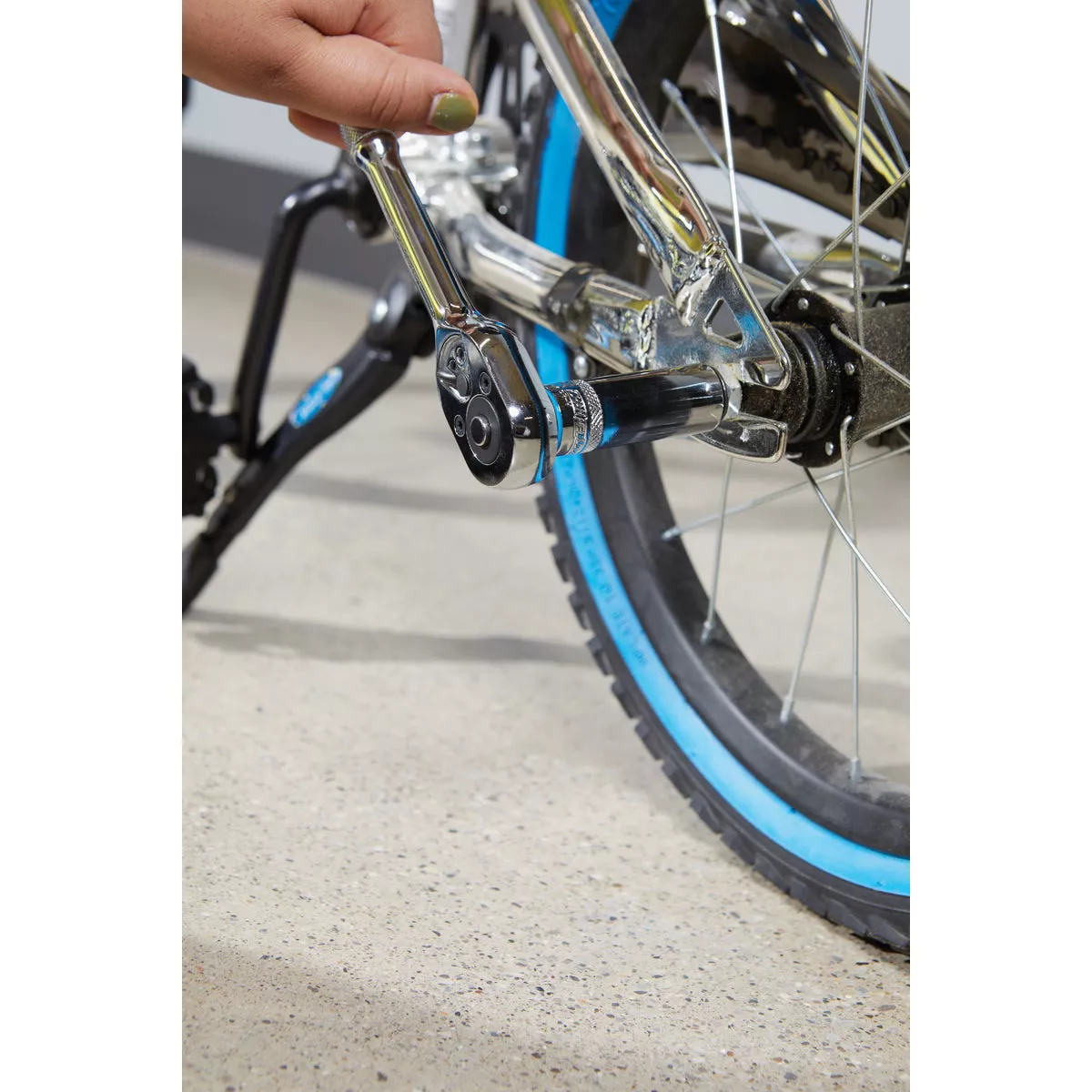 Channellock SAE/Metric 1/4 In. & 3/8 In. Drive Combination Ratchet & Socket Set (63-Piece) - photo 6