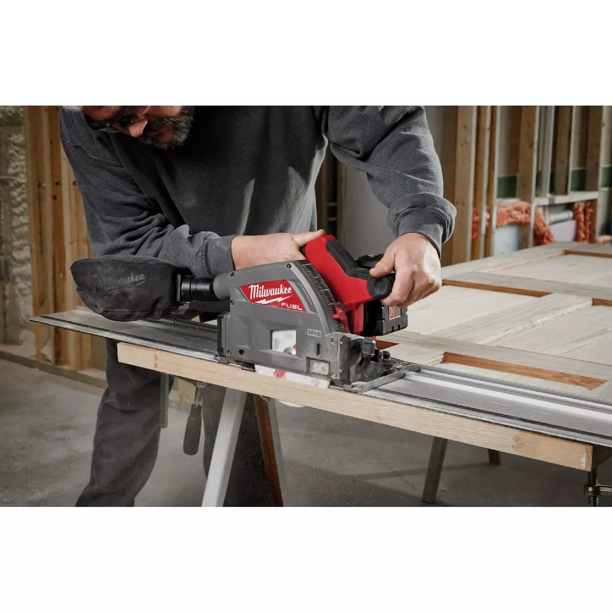 Milwaukee 106 In. Track Saw Guide Rail - photo 3