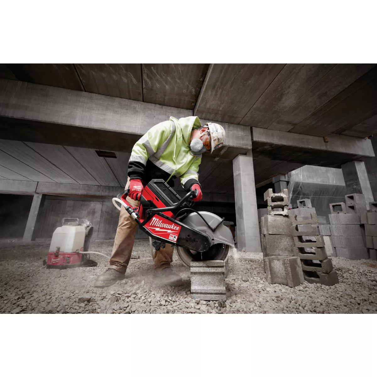 Milwaukee MX FUEL Lithium-Ion Brushless 14 In. Cordless Cut-Off Saw Kit, ONE-KEY Compatible - photo 2