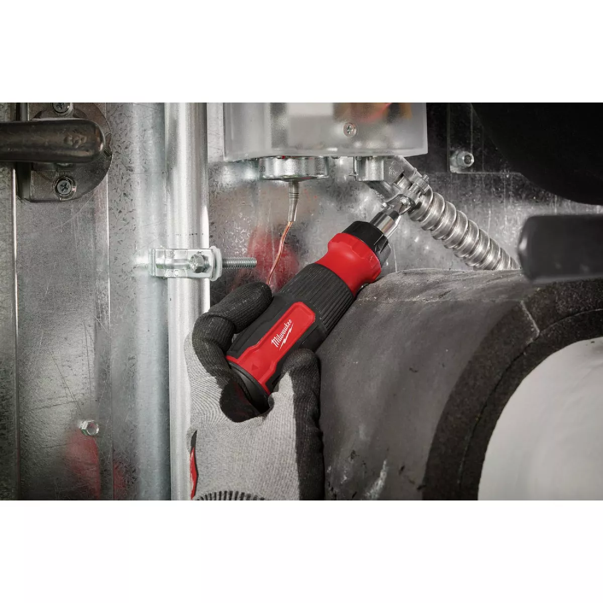 Milwaukee 27-in-1 Multi-Bit Ratcheting Screwdriver - photo 6