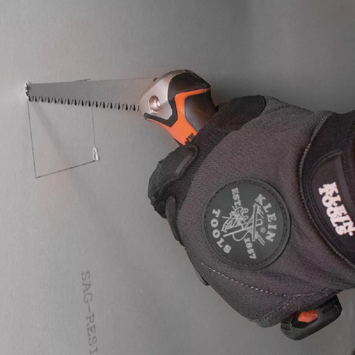 Klein 11-7/8 In. 8 TPI Folding Jab Saw - photo 2