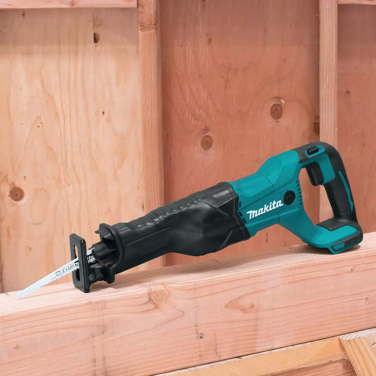 Makita 18V LXT Lithium-Ion Cordless Reciprocating Saw (Tool Only) - photo 4