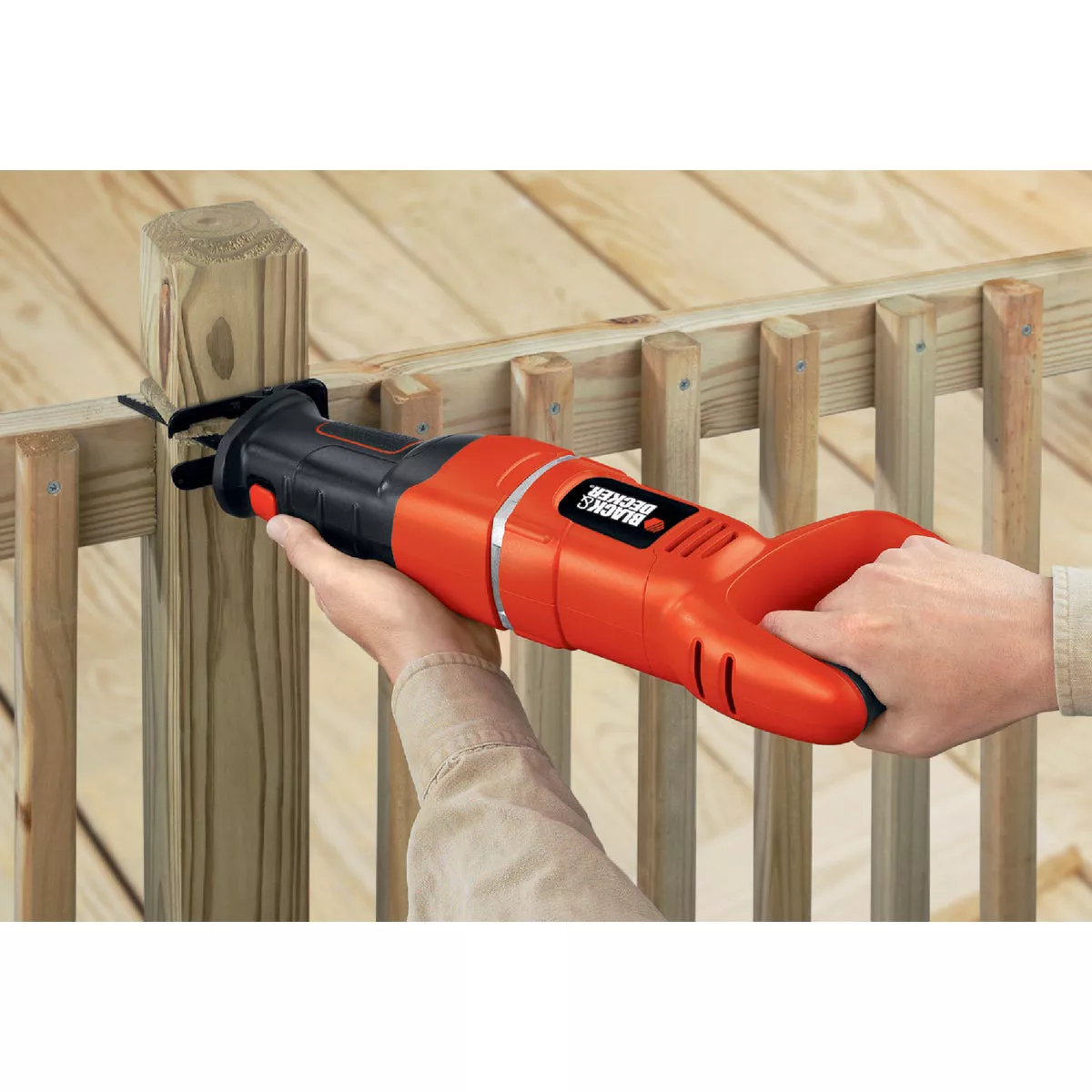 Black & Decker 8.5-Amp Reciprocating Saw Kit - photo 7