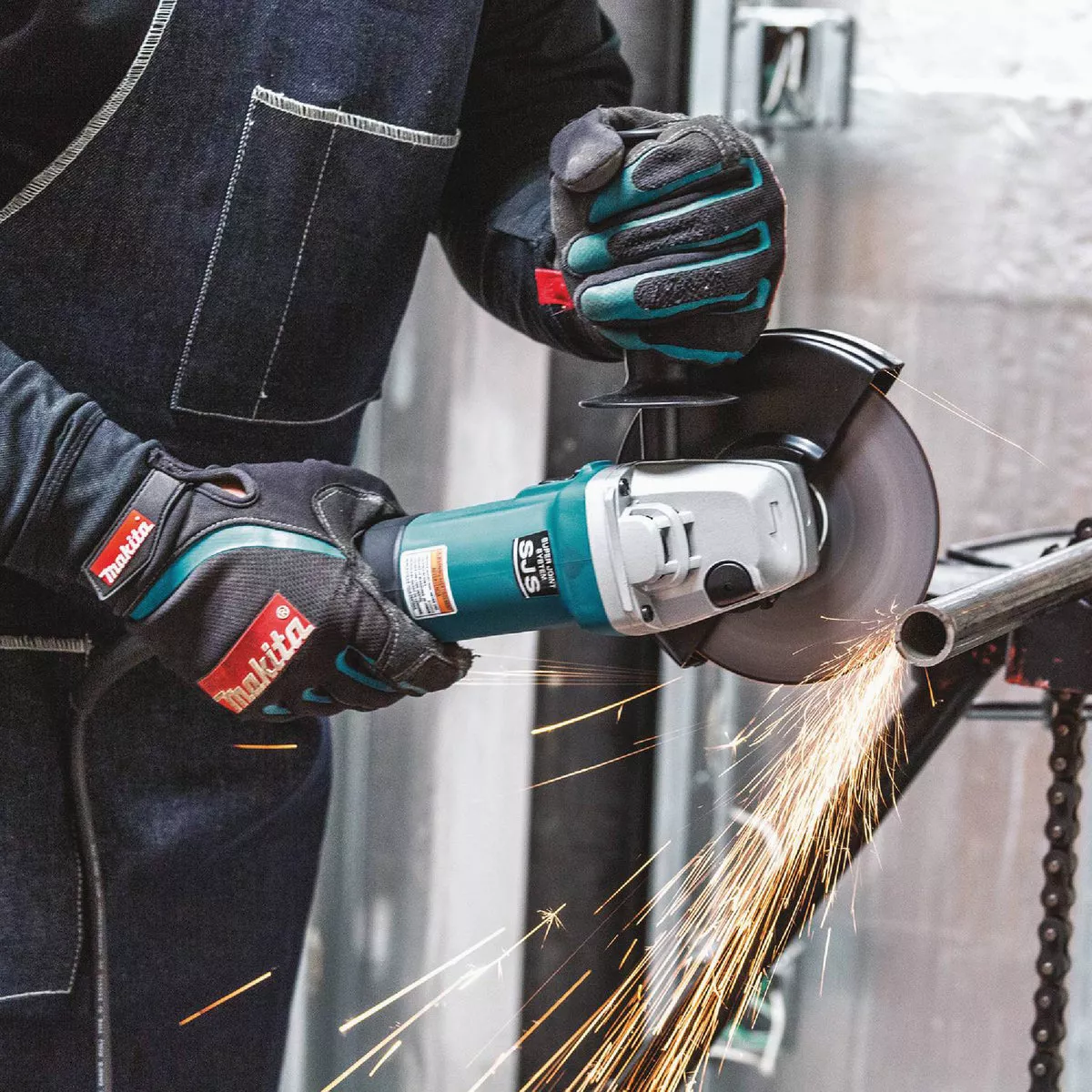 Makita 6 In. 13-Amp SJS High-Power Angle Grinder with Lock On - photo 4