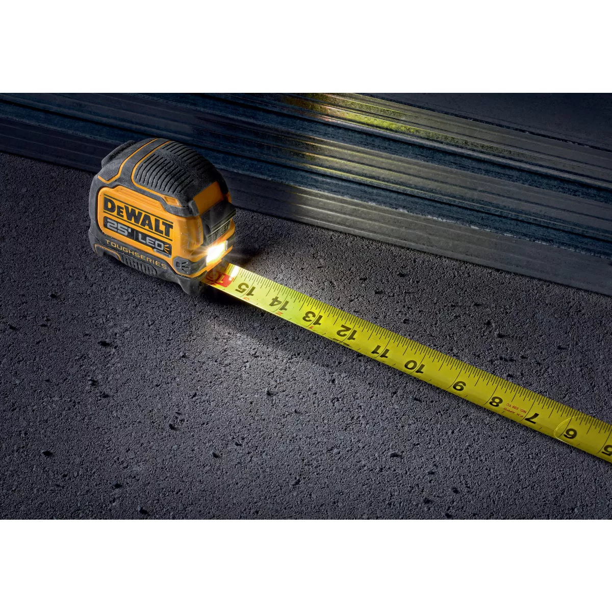 DEWALT TOUGHSERIES 25 Ft. Tape Measure with LED Light - photo 4