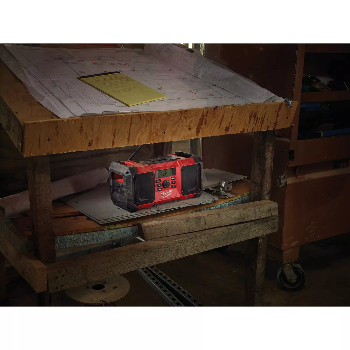 Milwaukee M18 18-Volt Lithium-Ion Cordless Jobsite Radio (Tool Only) - photo 3