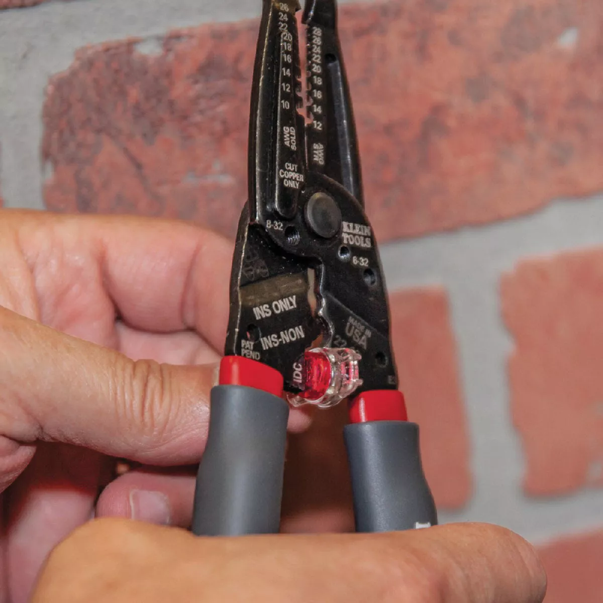 Klein-Kurve 7-3/4 In. Wire Stripper/Crimper Multi-Tool - photo 4