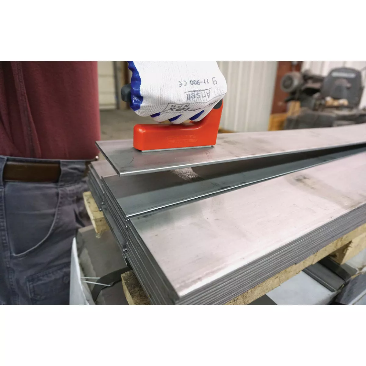 Master Magnetics 100 Lb. Ergonomic Handle Magnet - photo 6
