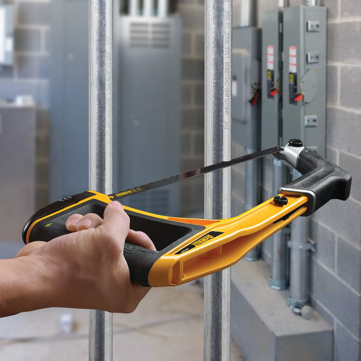 DEWALT 12 In. 5-In-1 Multi-Function Hacksaw - photo 3