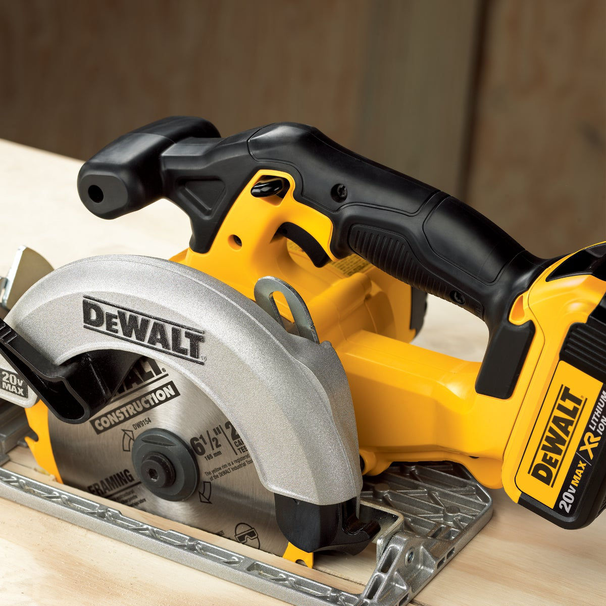 Dewalt 364 circular discount saw