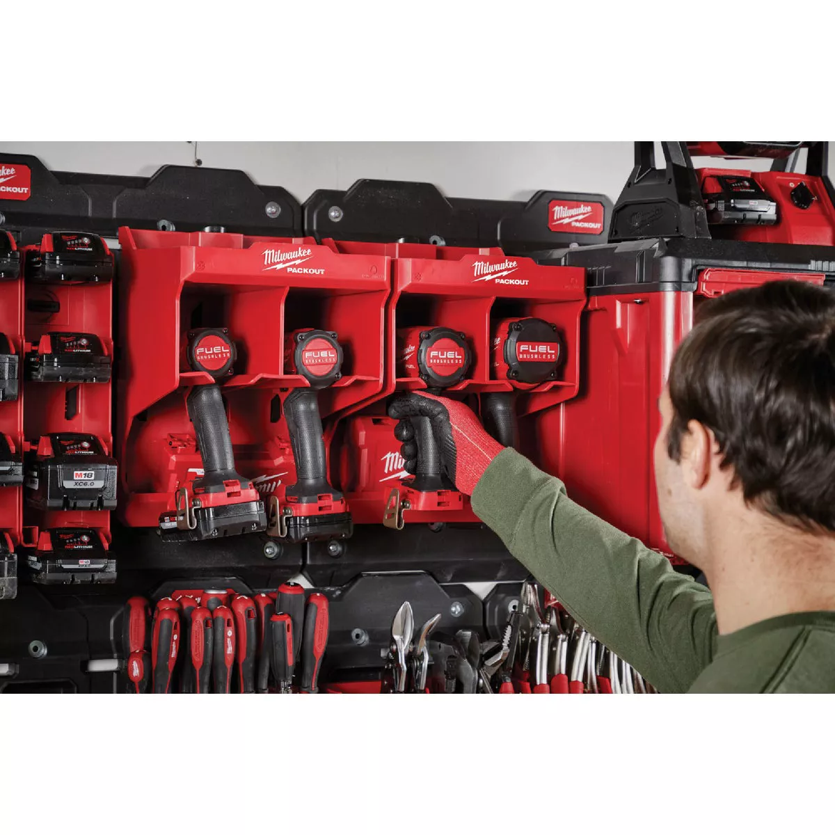 Milwaukee PACKOUT Drill Station Tool Rack - photo 2