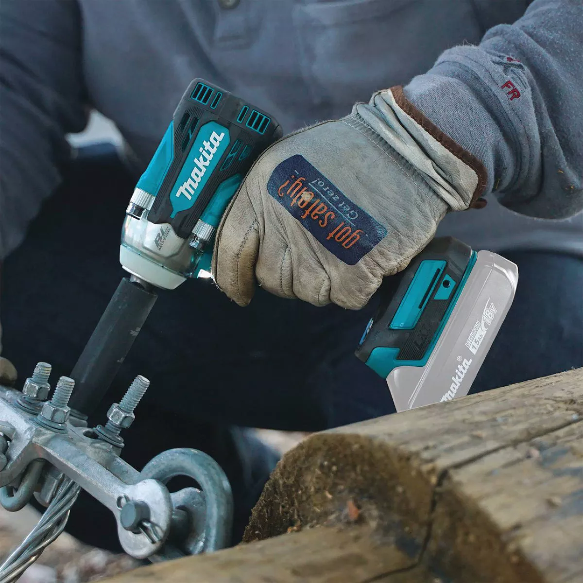 Makita 18 Volt LXT Lithium-Ion Brushless 1/2 In. 4-Speed Cordless Impact Wrench with Detent Anvil (Tool Only) - photo 3