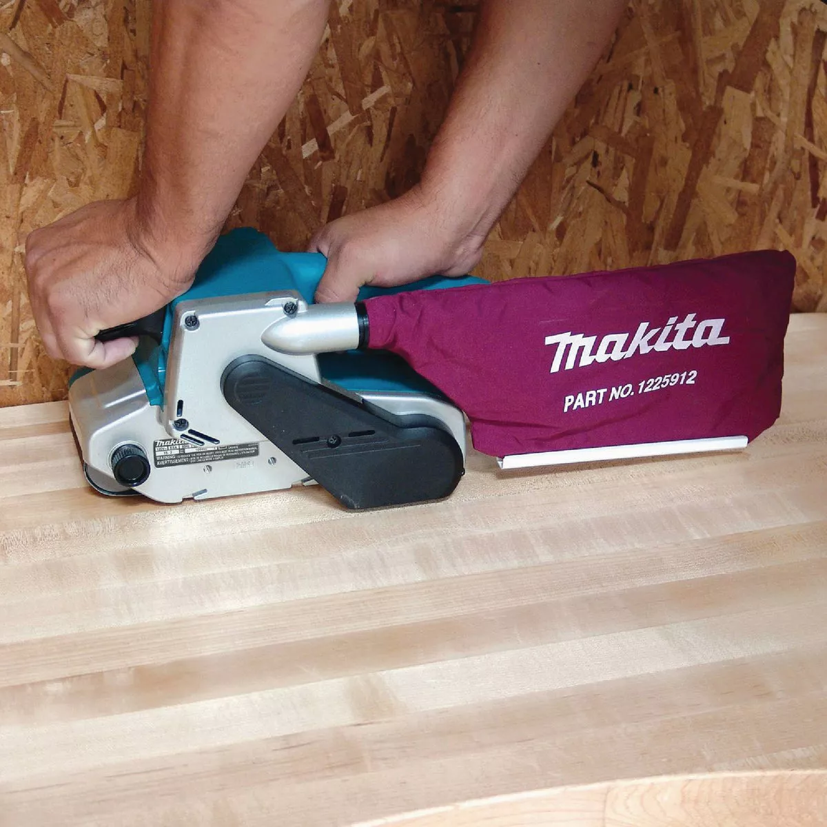 Makita 3 In. x 21 In. 8.8-Amp Belt Sander - photo 8